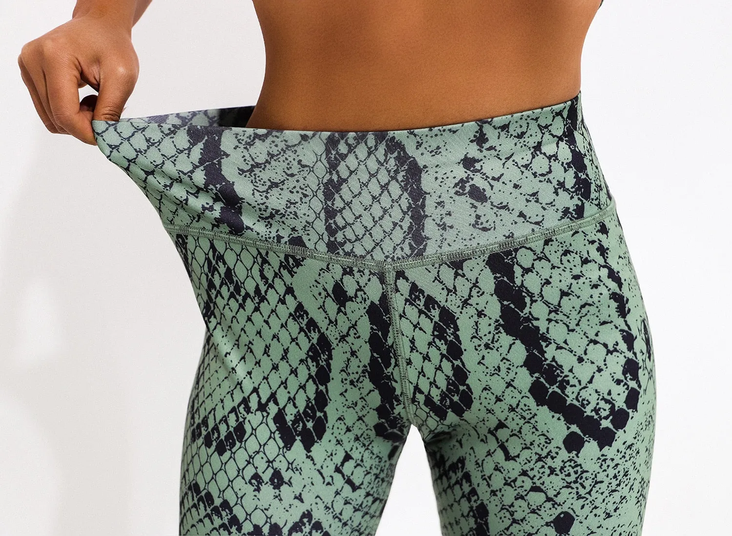 2 Piece Sexy Snake Print Yoga Set Women Workout Gym Bras Sport Fitness Leggings Ropa Deportivas Mujer Running Ladies Suit