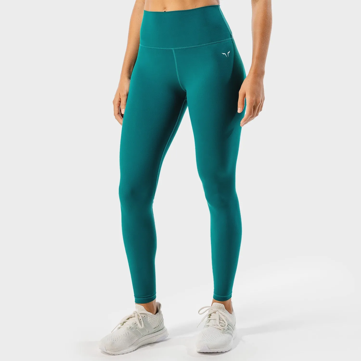 Sure! Here is an optimized product title with modifiers:

Womens High-Performance Core Agile Leggings - Teal Activewear