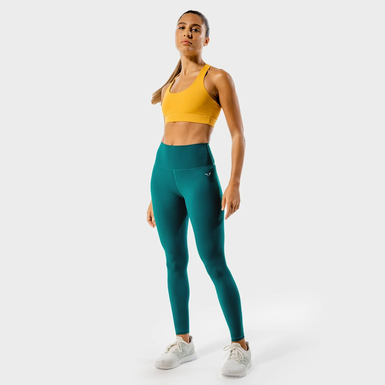 Sure! Here is an optimized product title with modifiers:

Womens High-Performance Core Agile Leggings - Teal Activewear