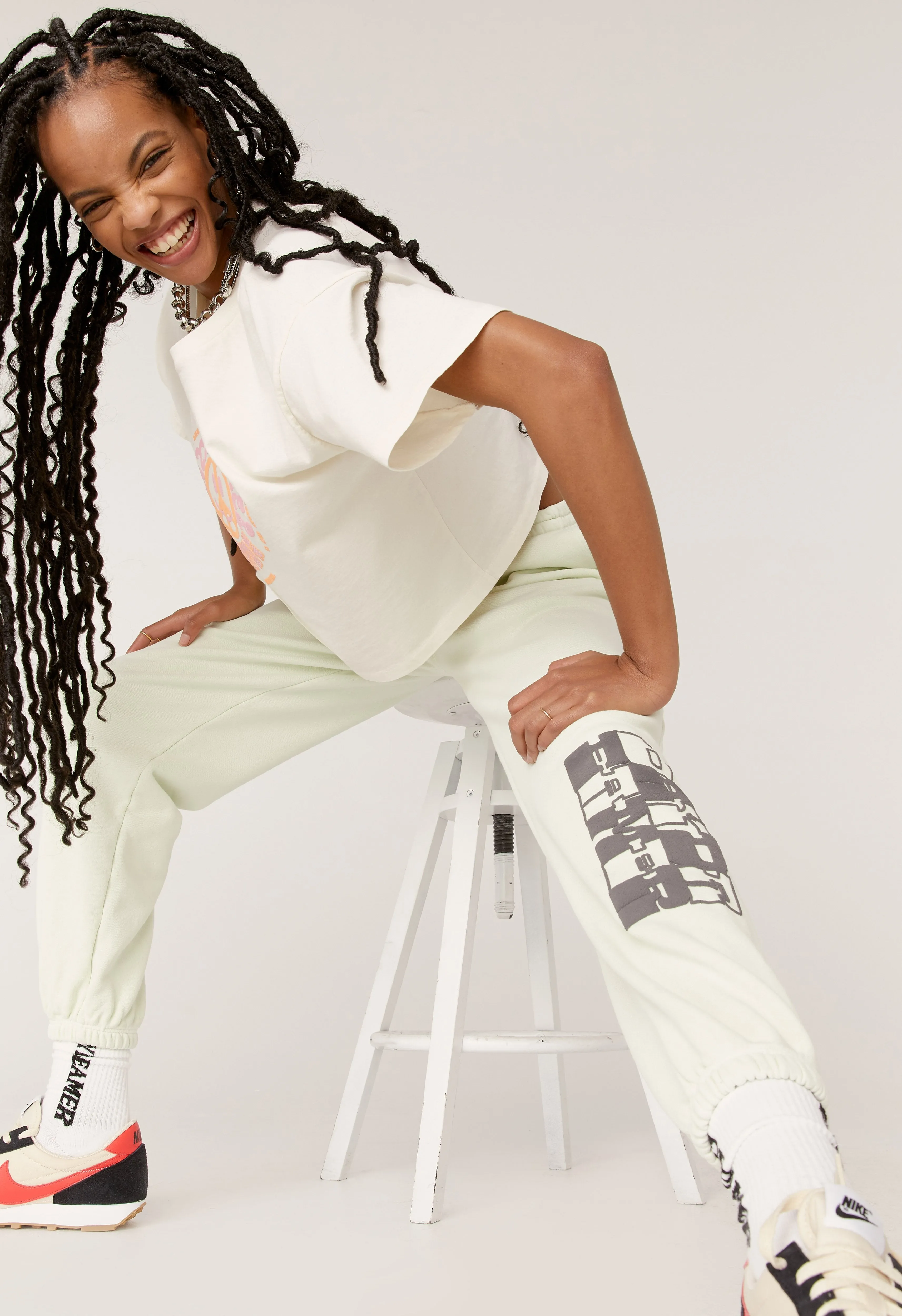 DAYDREAMER CHECKER LOGO BF SWEATPANT