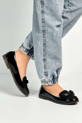 Eirina Bow Detail Flat Loafers in Black Patent