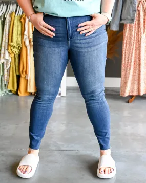 High Rise Stretchy Skinny Jeans PLUS