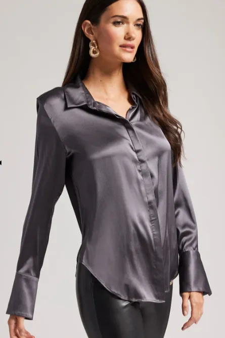 Luxurious Womens Jay Silk Blouse - Elegant and Sophisticated Fashion Top