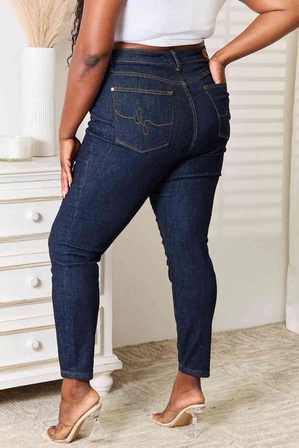 Judy Blue, High Waist Classic Back Pocket Embroidery Skinny Jeans 88683