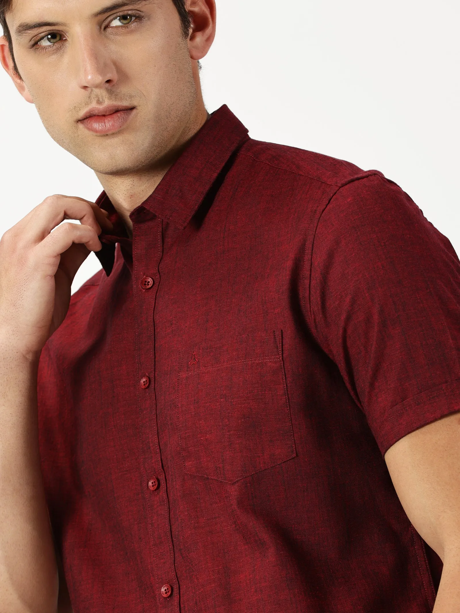 MEN'S  MAROON SOLID COTTON LINEN SLIM FIT SHIRT