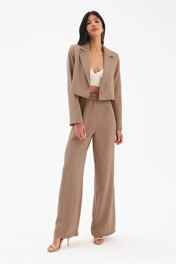 Pleated Crepe Trousers - Beige