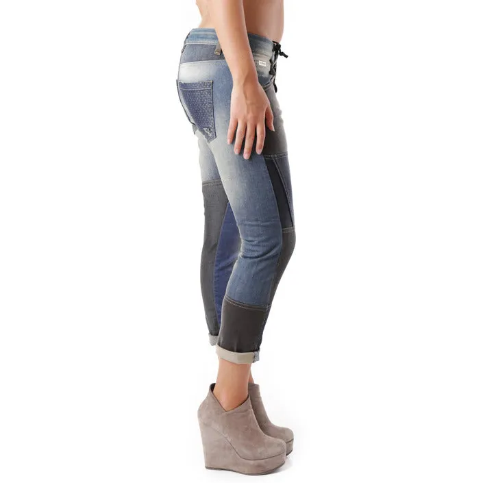 Stylish and Flattering Womens Denim Jeans