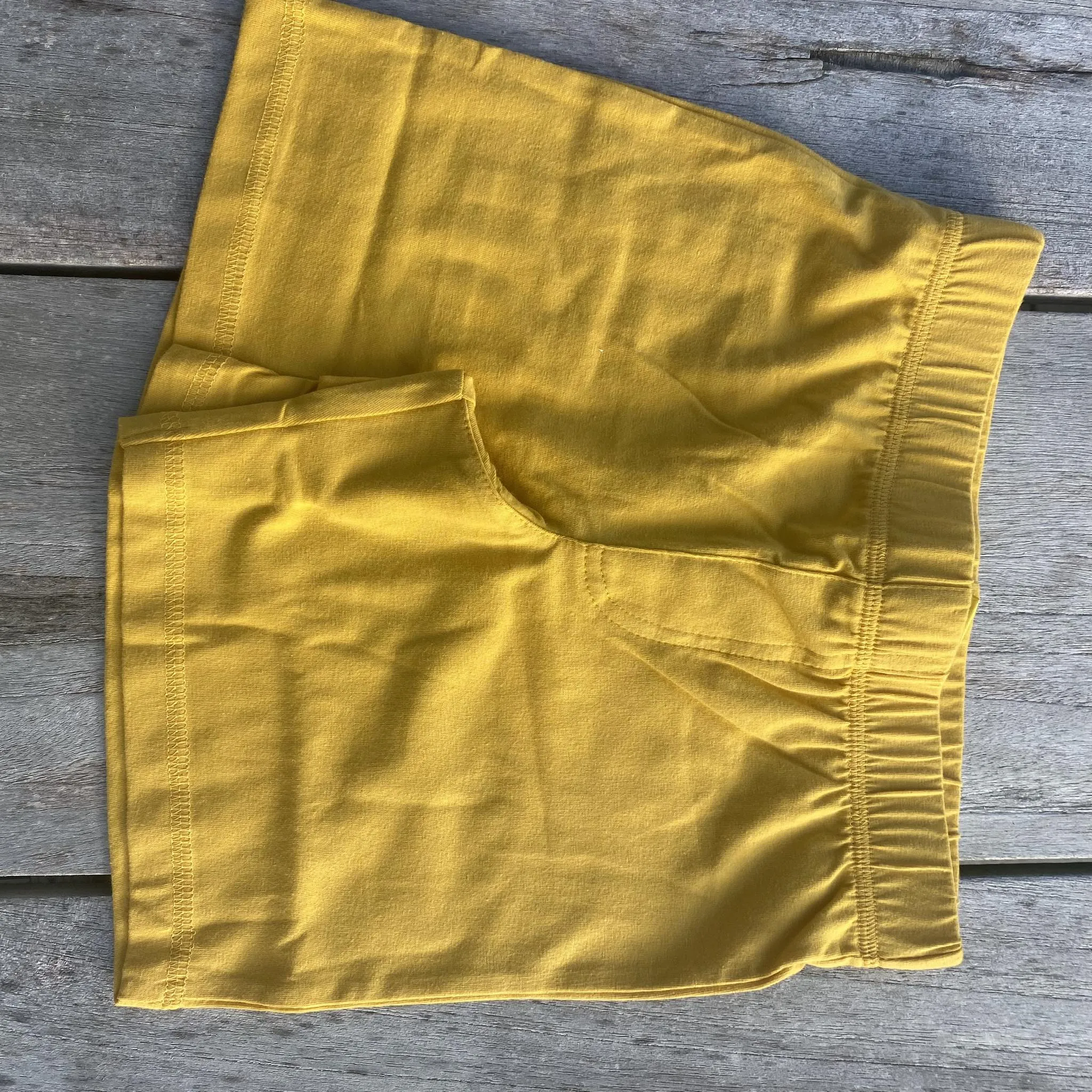 Sunset Gold/Kōura Shorts (4-10 years)